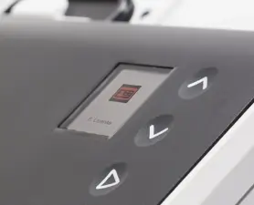 Anwenderfreundliches, intuitives Bedienfeld der Kodak Alaris S2000 Scanner-Serie